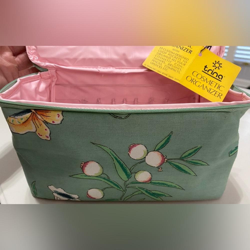 Vintage Trina Cosmetic Organizer Green and Pink Cosmetic Bag - Picture 2 of 10